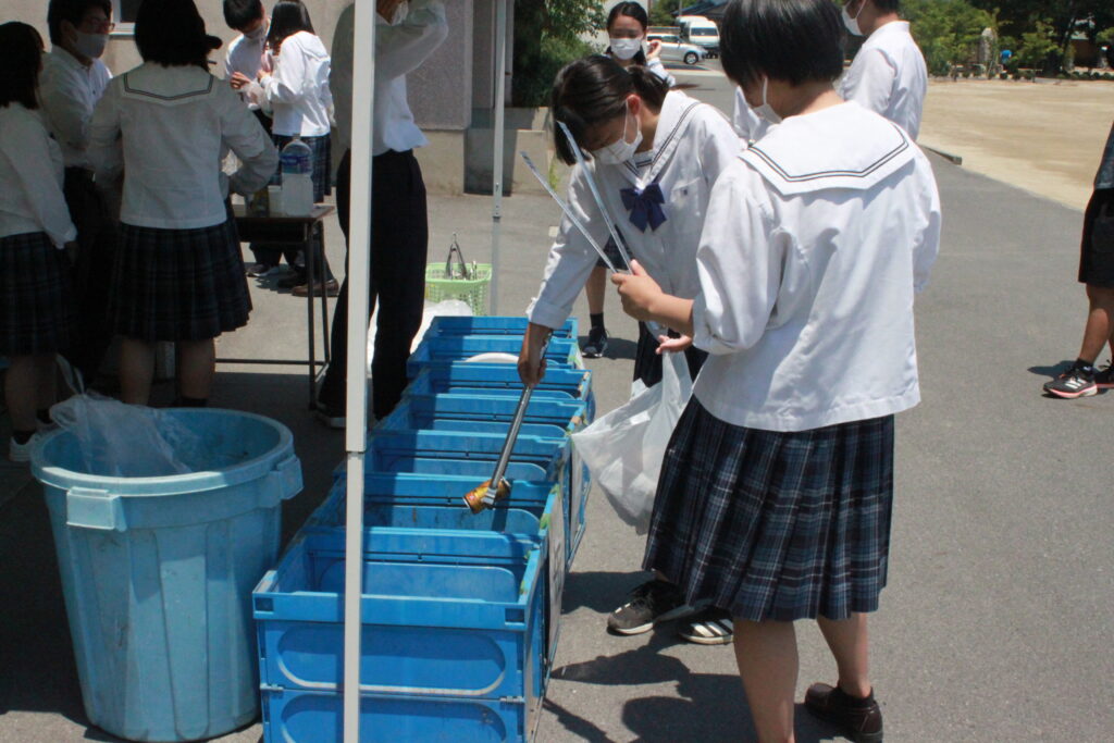 クリーン作戦で地域をきれいに！