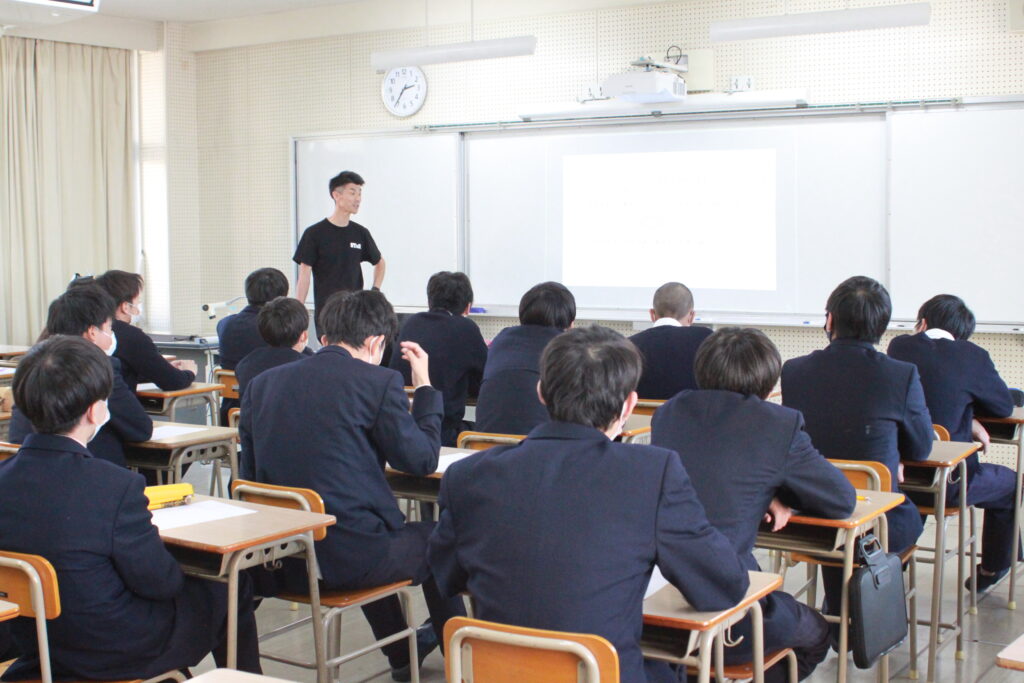 商業科１年　地域職業人の方々との交流学習