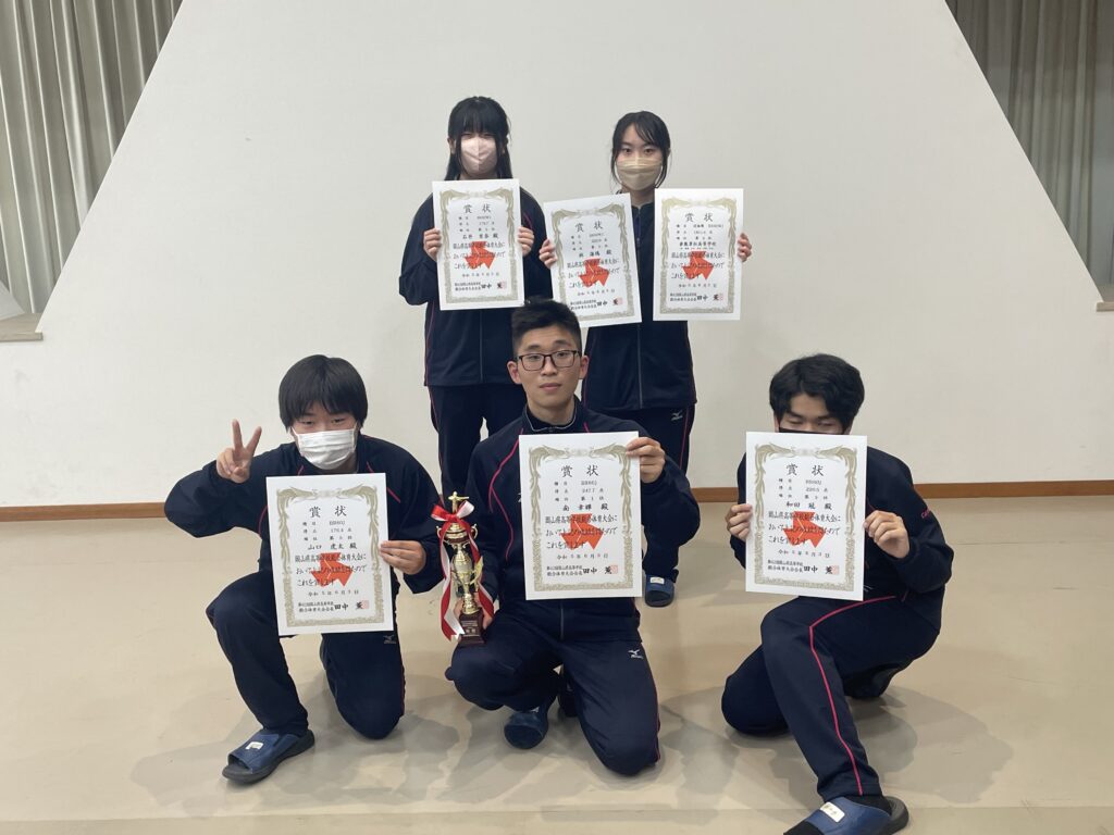 ライフル射撃部　個人・団体ともに優勝！全国へ