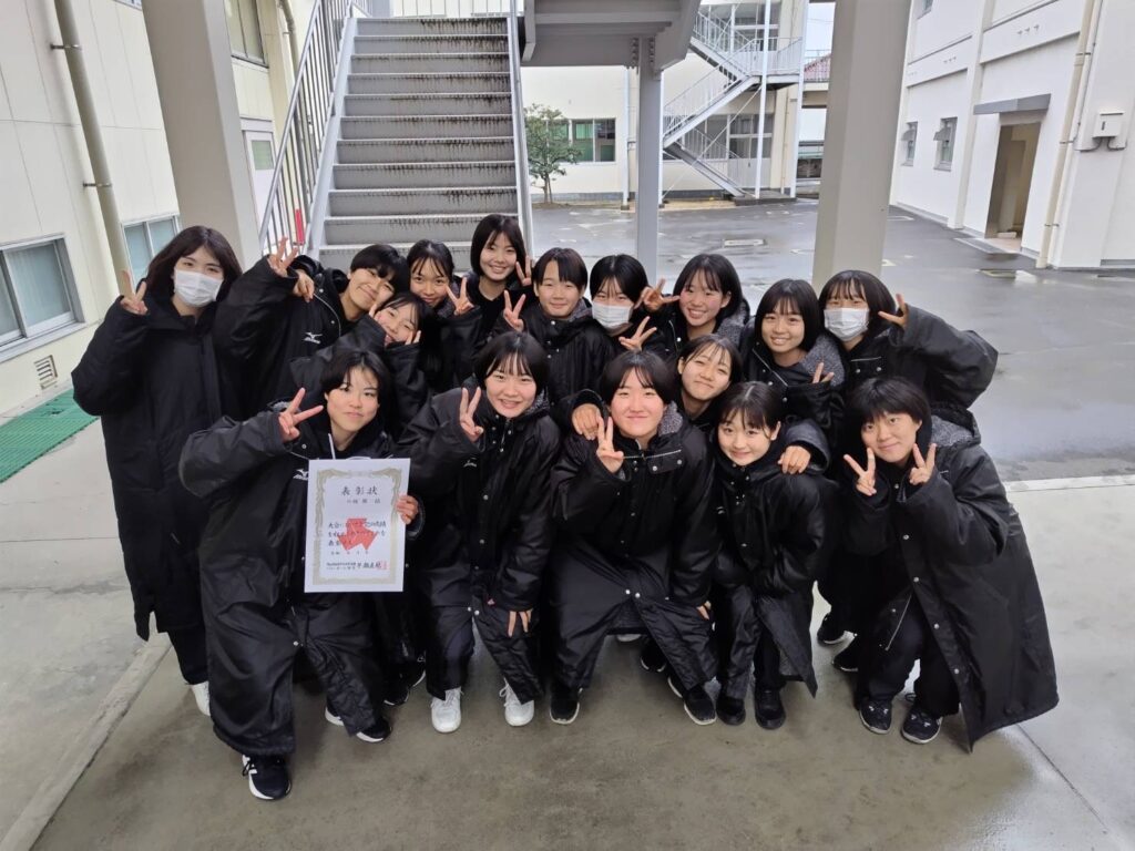 女子バレーボール部 岡山県新人大会３位！！