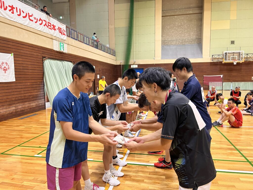 男子バド部 ボランティア活動